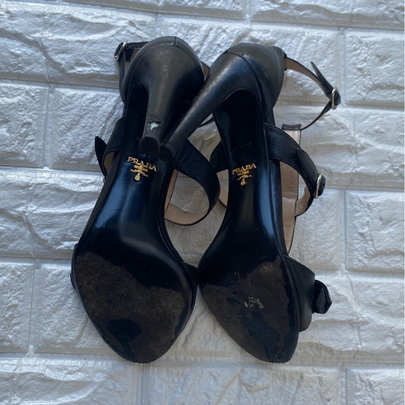 PRADA Milano Italy Leather Ankle Strap sandals 39 - Picture 9 of 12